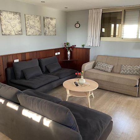 Villa בין יער לים Shelomi Exterior foto